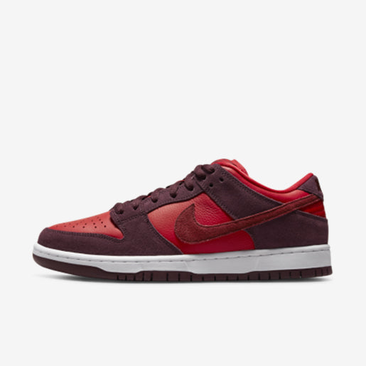 Nike SB Dunk Low Cherry